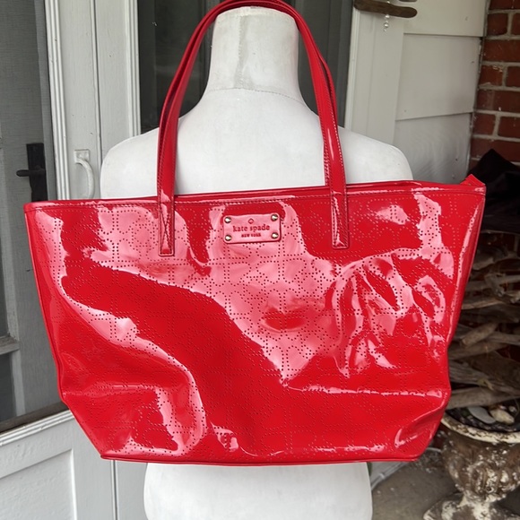 Kate Spade Red Patent Leather Tote with Laser Cut Heart Pattern - Picture 1 of 15